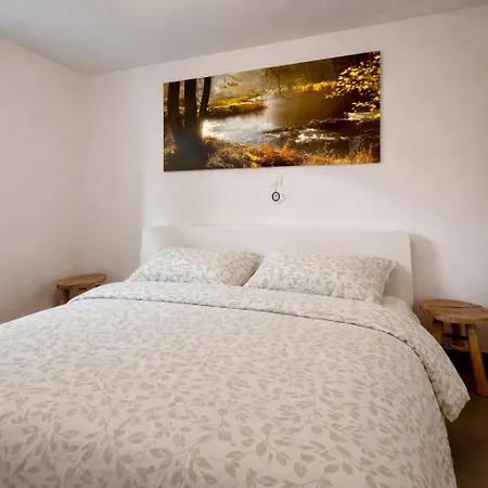 Maison 25 *